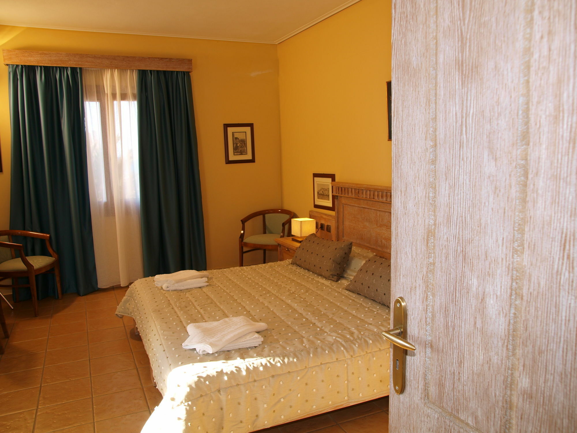 Mylos Hotel Apartments Platanés Exterior foto